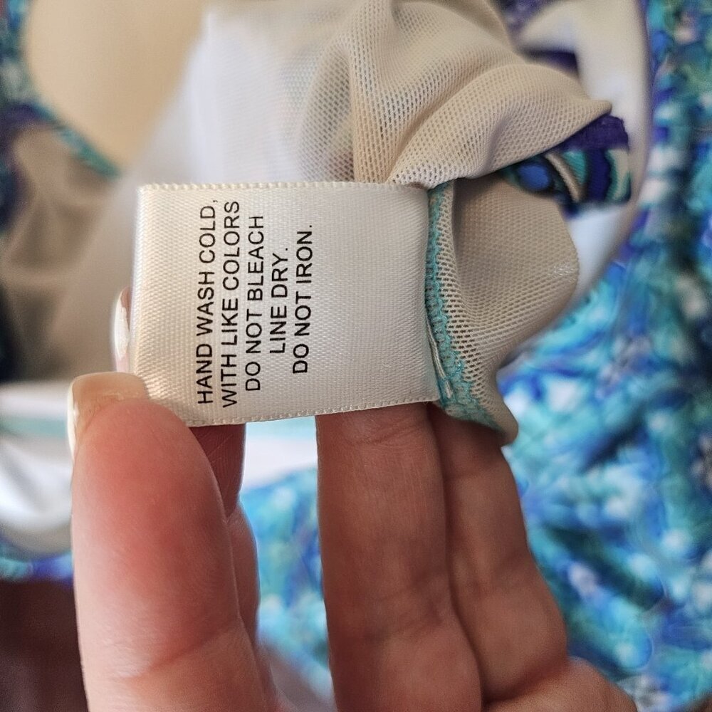 Spanx Love Your Assets Medallion Geo Turquoise Slimming One Piece Swimsuit L - Picture 12 of 12